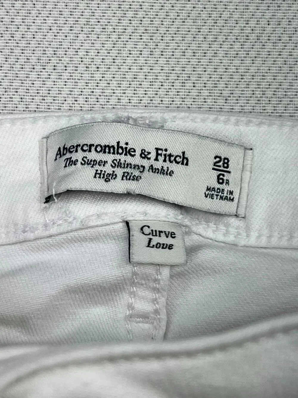 Abercrombie & Fitch Curve Love Super Skinny Ankle High Rise Jeans Sze 28/6 White